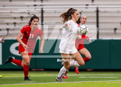 Thumbnail 1 in San Ramon Valley vs. Carondelet (CIF NCS D1 Final) photogallery.