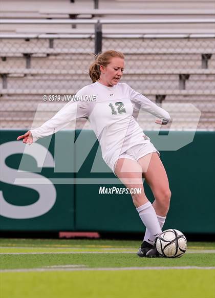 Thumbnail 2 in San Ramon Valley vs. Carondelet (CIF NCS D1 Final) photogallery.