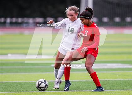 Thumbnail 1 in San Ramon Valley vs. Carondelet (CIF NCS D1 Final) photogallery.