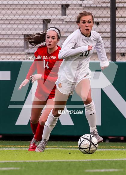 Thumbnail 3 in San Ramon Valley vs. Carondelet (CIF NCS D1 Final) photogallery.