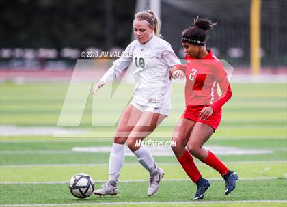 Thumbnail 3 in San Ramon Valley vs. Carondelet (CIF NCS D1 Final) photogallery.
