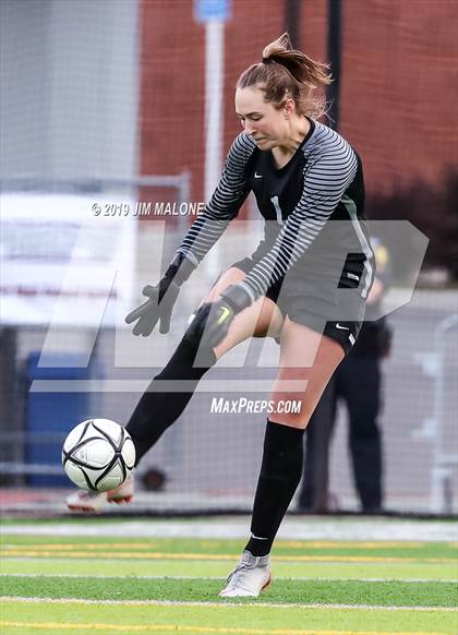 Thumbnail 2 in San Ramon Valley vs. Carondelet (CIF NCS D1 Final) photogallery.