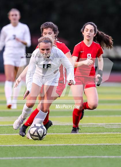 Thumbnail 2 in San Ramon Valley vs. Carondelet (CIF NCS D1 Final) photogallery.
