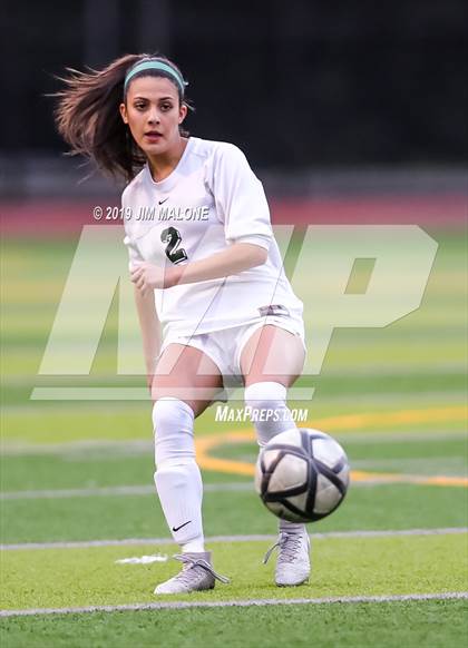 Thumbnail 3 in San Ramon Valley vs. Carondelet (CIF NCS D1 Final) photogallery.
