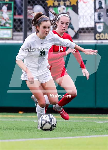 Thumbnail 2 in San Ramon Valley vs. Carondelet (CIF NCS D1 Final) photogallery.