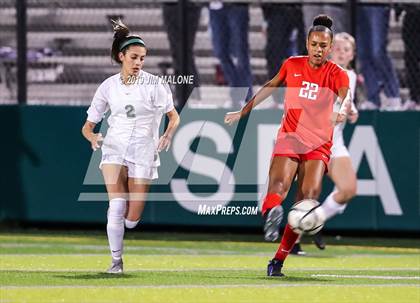 Thumbnail 3 in San Ramon Valley vs. Carondelet (CIF NCS D1 Final) photogallery.