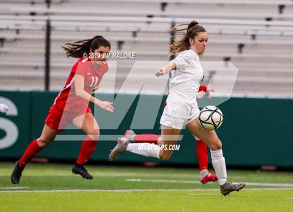 Thumbnail 2 in San Ramon Valley vs. Carondelet (CIF NCS D1 Final) photogallery.