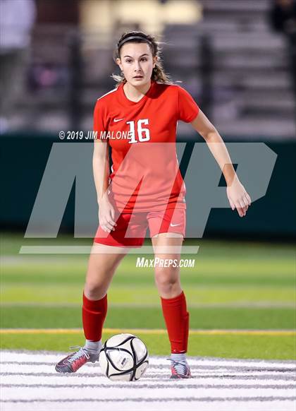 Thumbnail 3 in San Ramon Valley vs. Carondelet (CIF NCS D1 Final) photogallery.