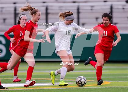 Thumbnail 2 in San Ramon Valley vs. Carondelet (CIF NCS D1 Final) photogallery.