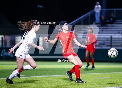 Thumbnail 1 in San Ramon Valley vs. Carondelet (CIF NCS D1 Final) photogallery.
