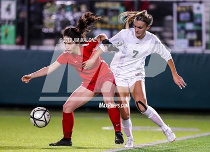 Thumbnail 2 in San Ramon Valley vs. Carondelet (CIF NCS D1 Final) photogallery.