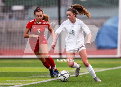 Thumbnail 3 in San Ramon Valley vs. Carondelet (CIF NCS D1 Final) photogallery.