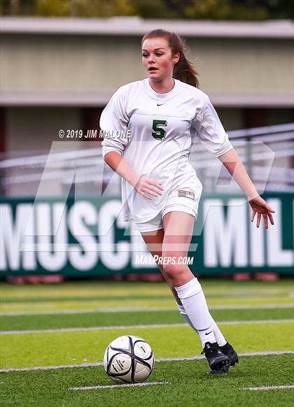 Thumbnail 3 in San Ramon Valley vs. Carondelet (CIF NCS D1 Final) photogallery.