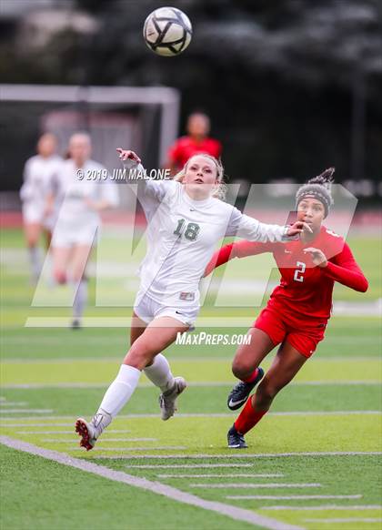 Thumbnail 3 in San Ramon Valley vs. Carondelet (CIF NCS D1 Final) photogallery.