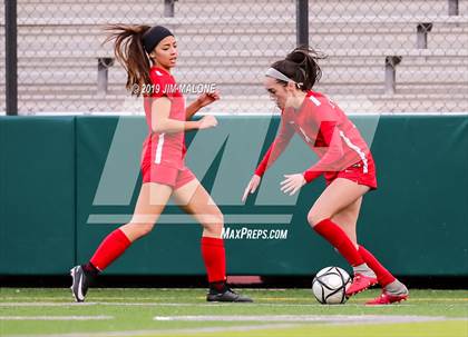 Thumbnail 2 in San Ramon Valley vs. Carondelet (CIF NCS D1 Final) photogallery.