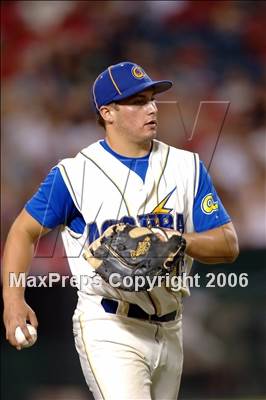 Thumbnail 2 in Agoura vs Lakewood (D1 Section Final) photogallery.