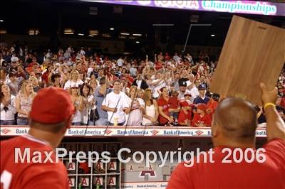 Thumbnail 2 in Agoura vs Lakewood (D1 Section Final) photogallery.