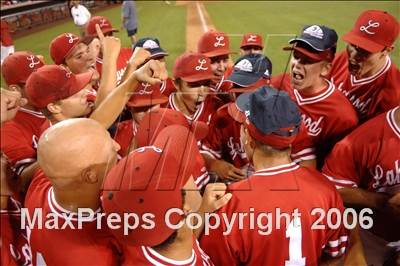 Thumbnail 2 in Agoura vs Lakewood (D1 Section Final) photogallery.