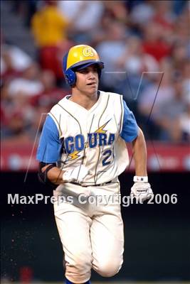 Thumbnail 2 in Agoura vs Lakewood (D1 Section Final) photogallery.