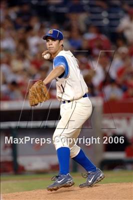 Thumbnail 3 in Agoura vs Lakewood (D1 Section Final) photogallery.