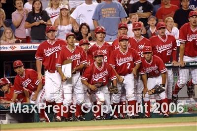 Thumbnail 3 in Agoura vs Lakewood (D1 Section Final) photogallery.