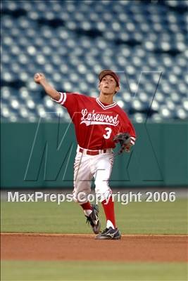 Thumbnail 3 in Agoura vs Lakewood (D1 Section Final) photogallery.