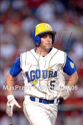 Thumbnail 3 in Agoura vs Lakewood (D1 Section Final) photogallery.