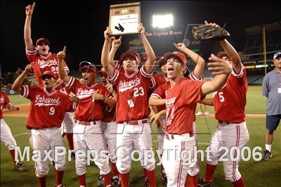 Thumbnail 3 in Agoura vs Lakewood (D1 Section Final) photogallery.