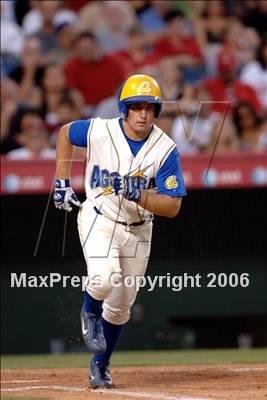 Thumbnail 2 in Agoura vs Lakewood (D1 Section Final) photogallery.