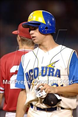 Thumbnail 1 in Agoura vs Lakewood (D1 Section Final) photogallery.