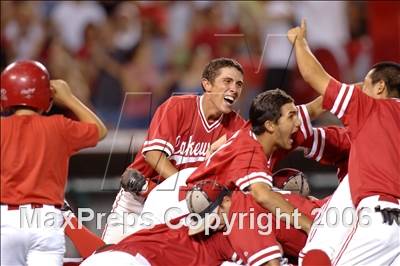 Thumbnail 3 in Agoura vs Lakewood (D1 Section Final) photogallery.