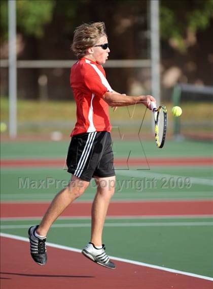 Thumbnail 1 in Stanwood @ Marysville-Pilchuck photogallery.