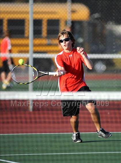 Thumbnail 3 in Stanwood @ Marysville-Pilchuck photogallery.