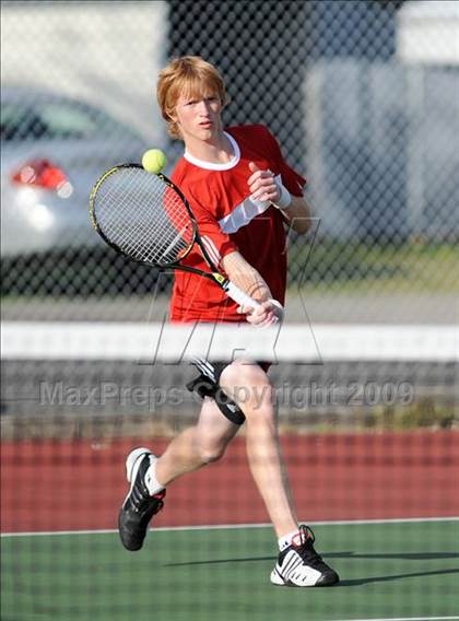Thumbnail 2 in Stanwood @ Marysville-Pilchuck photogallery.