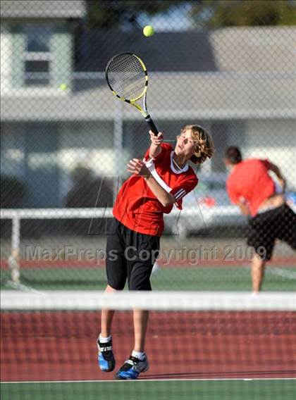 Thumbnail 3 in Stanwood @ Marysville-Pilchuck photogallery.