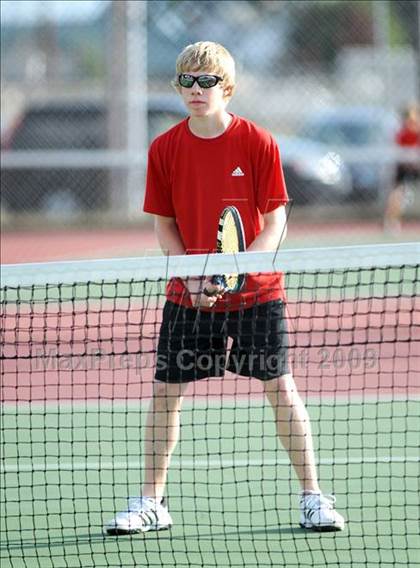 Thumbnail 1 in Stanwood @ Marysville-Pilchuck photogallery.