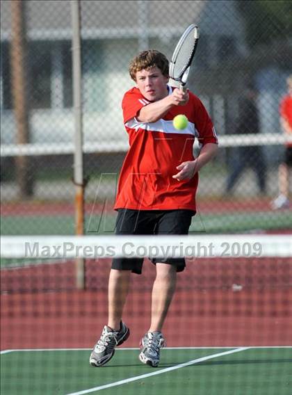 Thumbnail 1 in Stanwood @ Marysville-Pilchuck photogallery.