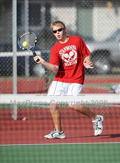 Thumbnail 3 in Stanwood @ Marysville-Pilchuck photogallery.