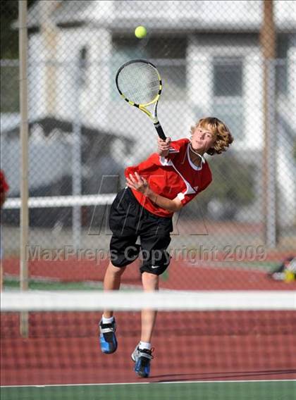 Thumbnail 2 in Stanwood @ Marysville-Pilchuck photogallery.