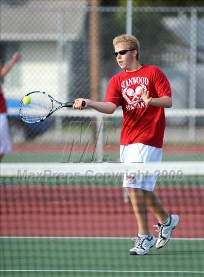 Thumbnail 1 in Stanwood @ Marysville-Pilchuck photogallery.