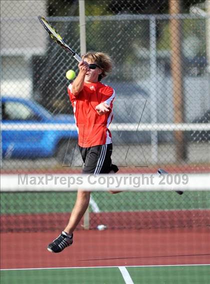 Thumbnail 3 in Stanwood @ Marysville-Pilchuck photogallery.