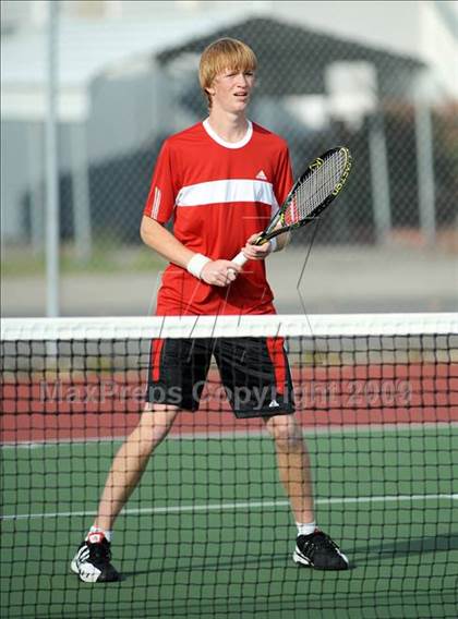 Thumbnail 3 in Stanwood @ Marysville-Pilchuck photogallery.