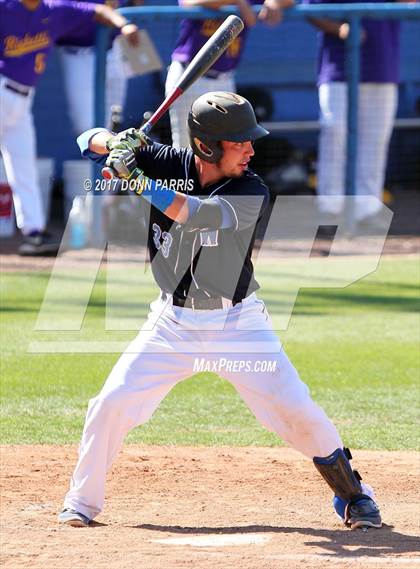 Thumbnail 2 in Righetti vs. Walnut (CIF SS Division 3 Final) photogallery.