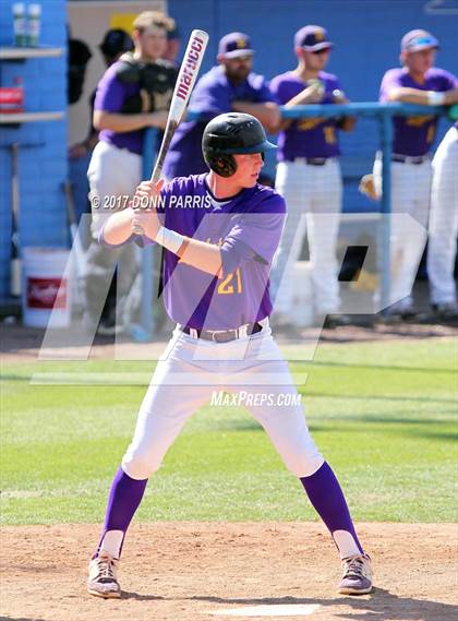 Thumbnail 3 in Righetti vs. Walnut (CIF SS Division 3 Final) photogallery.