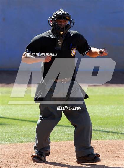Thumbnail 2 in Righetti vs. Walnut (CIF SS Division 3 Final) photogallery.