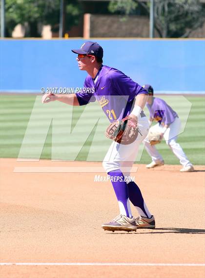 Thumbnail 2 in Righetti vs. Walnut (CIF SS Division 3 Final) photogallery.