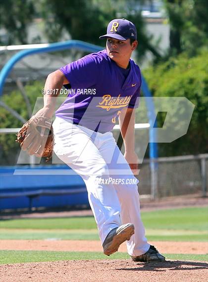 Thumbnail 3 in Righetti vs. Walnut (CIF SS Division 3 Final) photogallery.