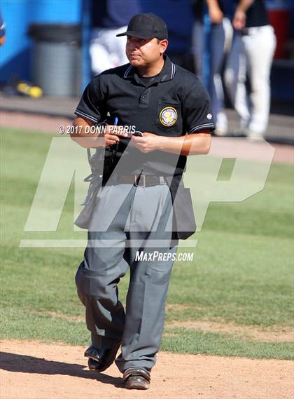 Thumbnail 1 in Righetti vs. Walnut (CIF SS Division 3 Final) photogallery.