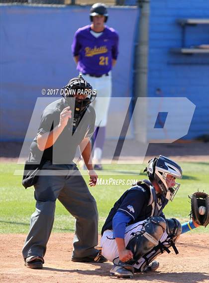 Thumbnail 2 in Righetti vs. Walnut (CIF SS Division 3 Final) photogallery.
