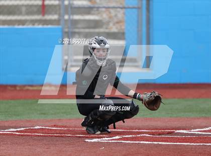 Thumbnail 3 in Fisher Catholic @ Berne Union photogallery.